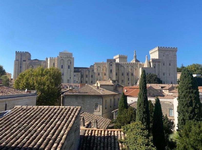 Avignon Intra-Muros, Vue Palais Des Papes Eksteriør billede